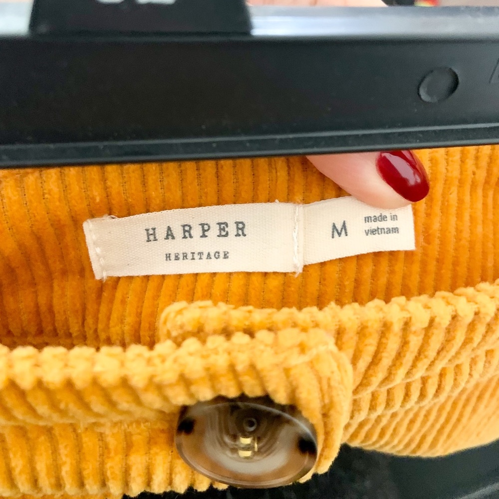 Francescas Harper Corduroy Yellow Mustard Fall Scalloped High Waisted Mini Skirt - Picture 3 of 3